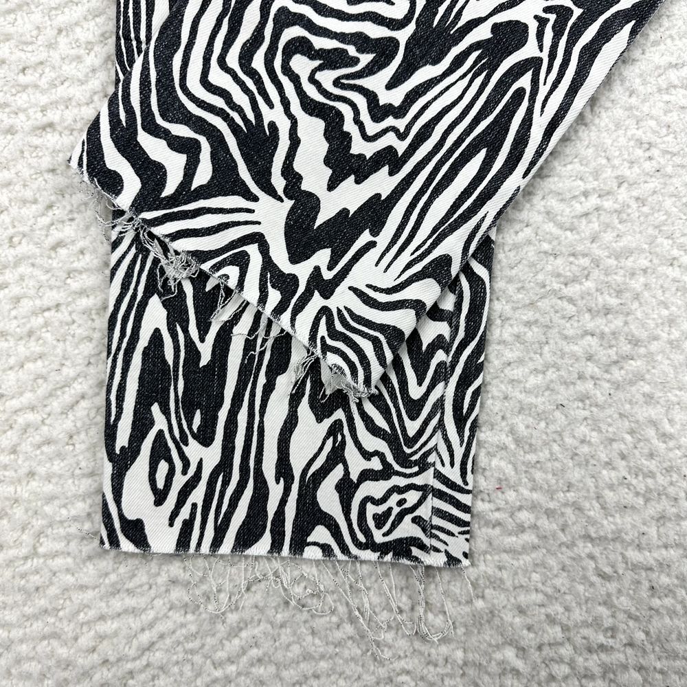 NWT Mother Rascal Ankle Fray Jeans Womens 28 Zebra Print Straight Leg High Waist - Picture 2 of 15